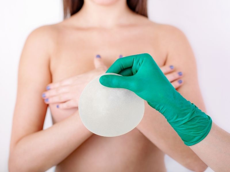 meme-protezi-secimi-nasil-olmali